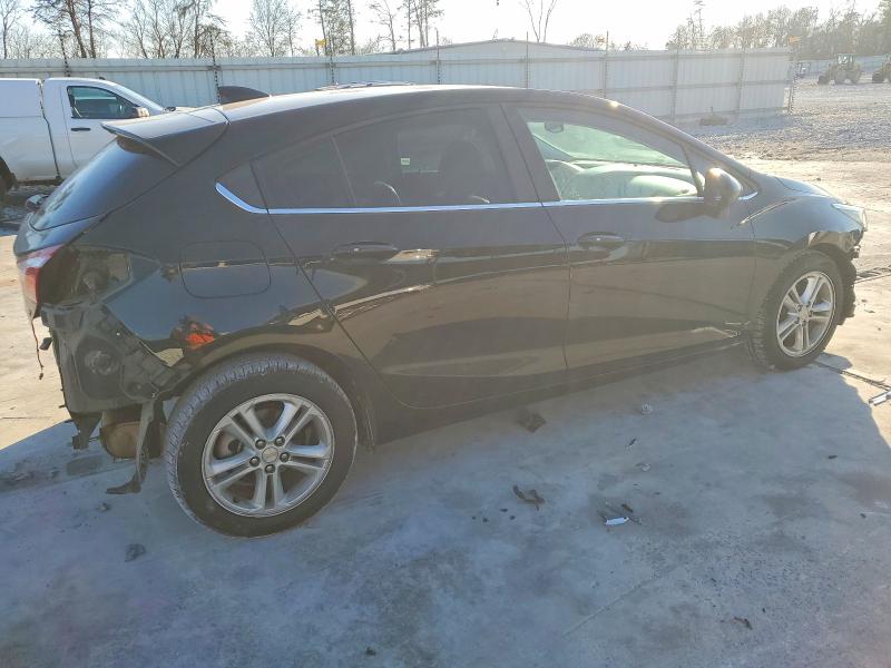 Photo 3 from auction – 2018 CHEVROLET CRUZE LT with VIN 3G1BE6SM1JS591083