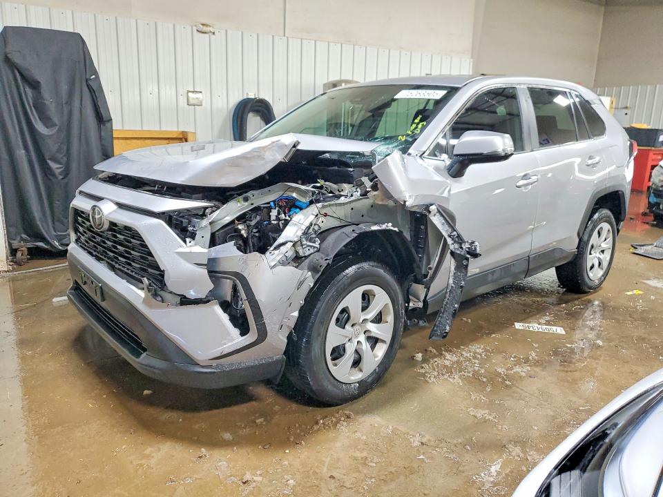 TOYOTA RAV4 2024 with VIN 2T3G1RFV3RC418064 - Photo from auction