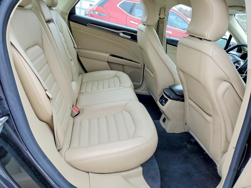 Photo 10 from auction – 2016 FORD FUSION SE with VIN 3FA6P0HD4GR201073