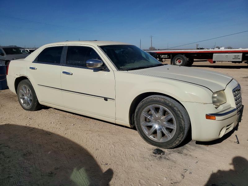 Photo 4 from auction – 2008 CHRYSLER 300C with VIN 2C3KA63H18H334544