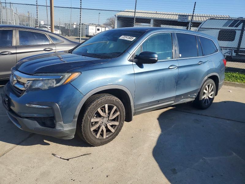 HONDA PILOT 2020 with VIN 5FNYF5H38LB001884 - Photo from auction