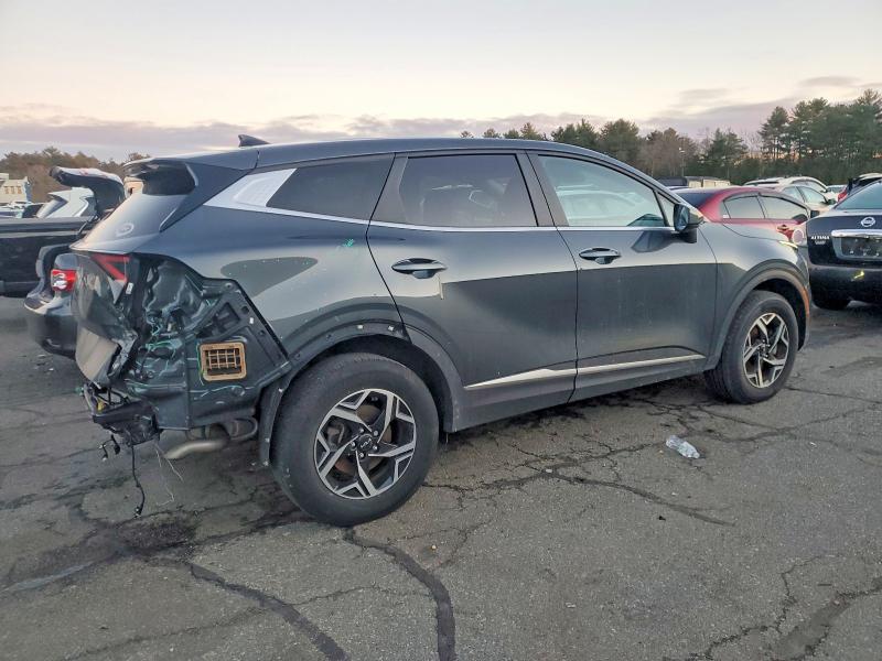 Photo 3 from auction – 2023 KIA SPORTAGE L with VIN KNDPUCAF6P7172185