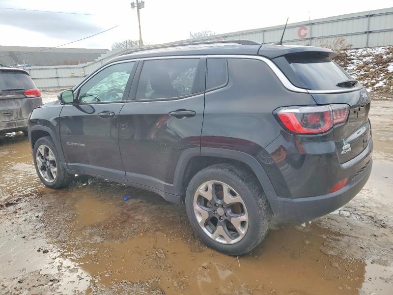 Photo 2 from auction – 2019 JEEP COMPASS with VIN 3C4NJDCB9KT617653
