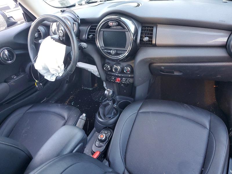 Photo 8 from auction – 2021 MINI COOPER with VIN WMWXR3C07M2N87791
