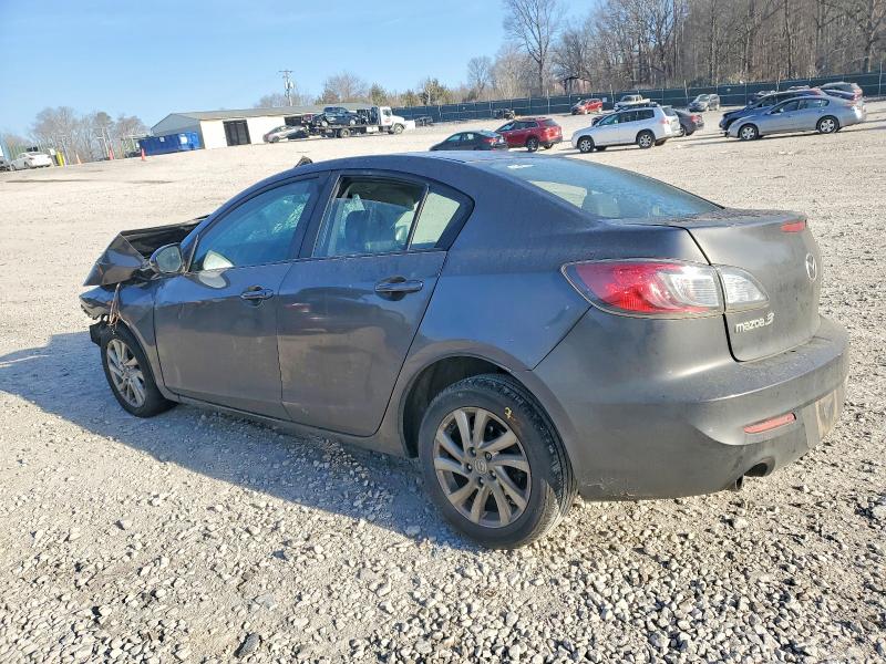 Photo 2 from auction – 2012 MAZDA 3 I with VIN JM1BL1W77C1606856