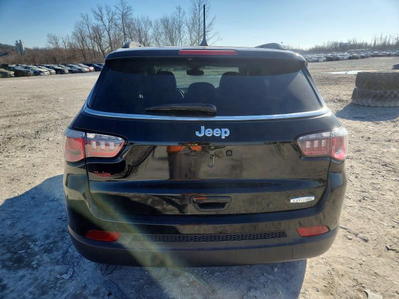 Photo 6 from auction – 2017 JEEP COMPASS LA with VIN 3C4NJDBB6HT607141