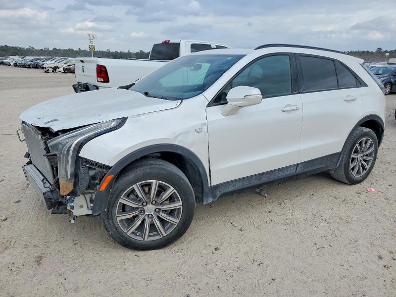 CADILLAC XT4 2022 with VIN 1GYFZER40NF112492 - Photo from auction