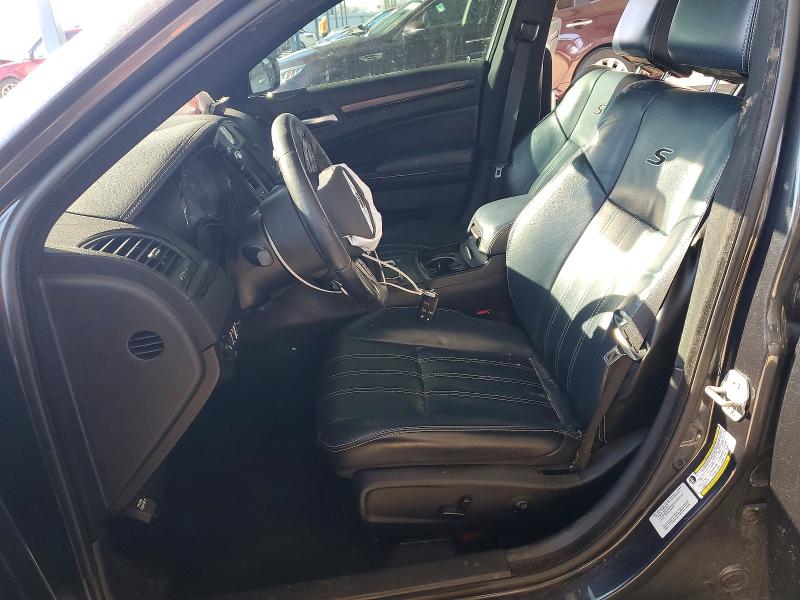 Photo 7 from auction – 2015 CHRYSLER 300 S with VIN 2C3CCABT0FH803692