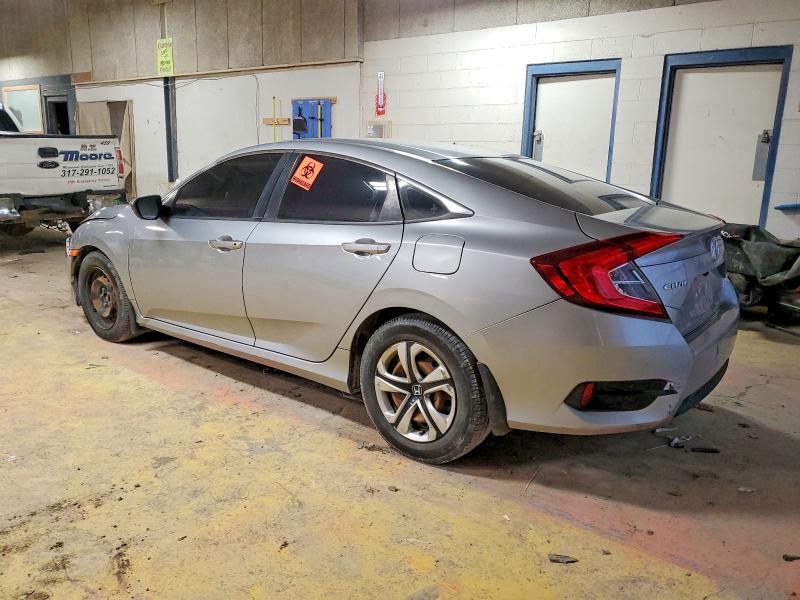 Photo 2 from auction – 2018 HONDA CIVIC with VIN 19XFC2F56JE019788