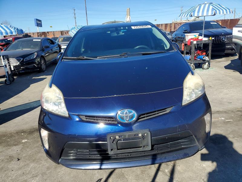 Photo 5 from auction – 2015 TOYOTA PRIUS with VIN JTDKN3DU2F0472802