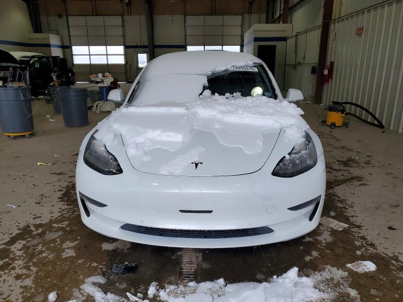 Photo 5 from auction – 2018 TESLA MODEL 3 with VIN 5YJ3E1EA6JF118532