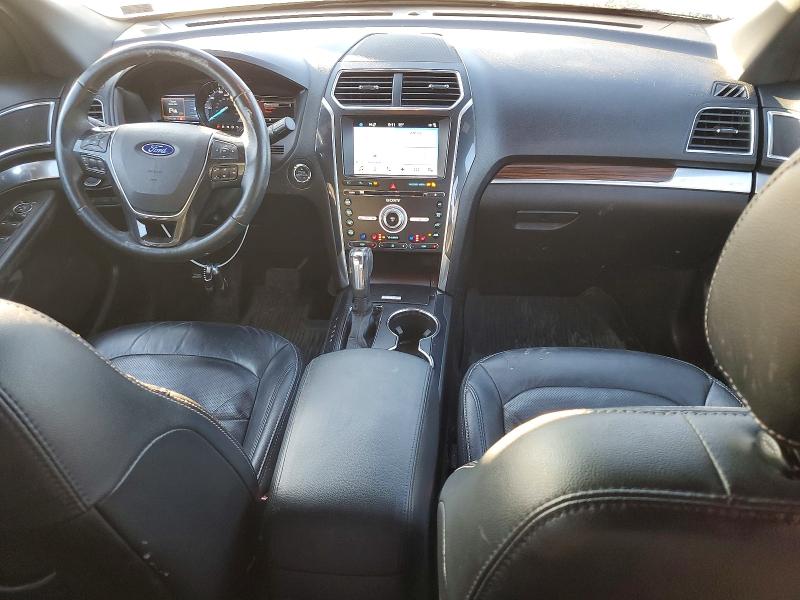 Photo 8 from auction – 2017 FORD EXPLORER L with VIN 1FM5K8F82HGE20952