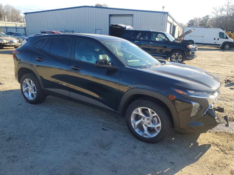 Photo 4 from auction – 2024 CHEVROLET TRAX with VIN KL77LFE23RC174088