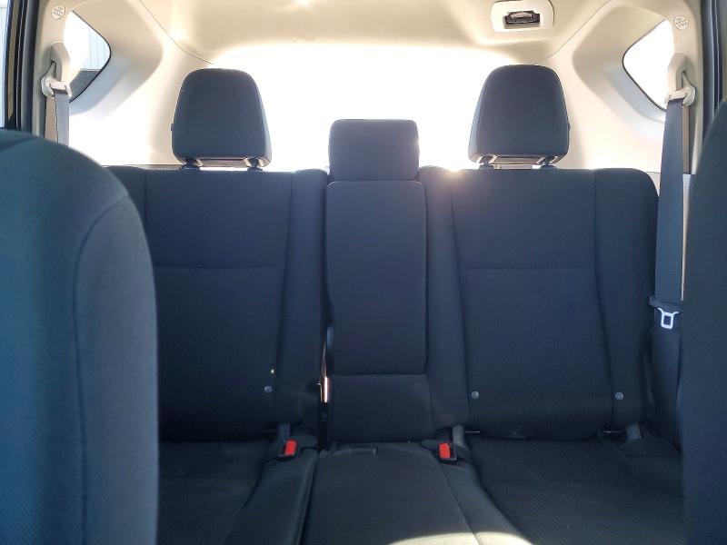 Photo 10 from auction – 2017 TOYOTA RAV4 with VIN 2T3ZFREV3HW363124
