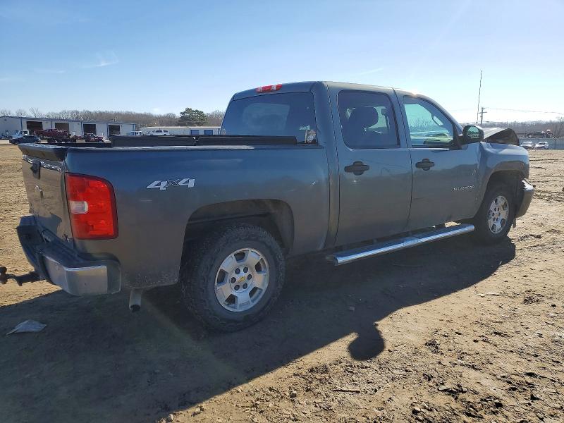 Photo 3 from auction – 2011 CHEVROLET SILVERADO with VIN 3GCPKSE32BG260745