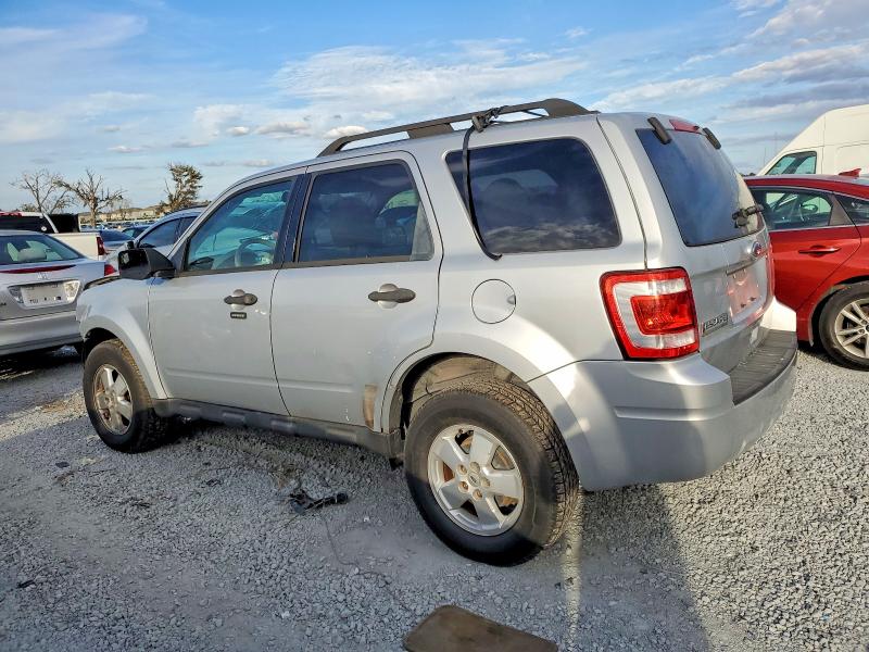 Foto 2 de la subasta – 2012 FORD ESCAPE XLT con VIN 1FMCU0D70CKA71728