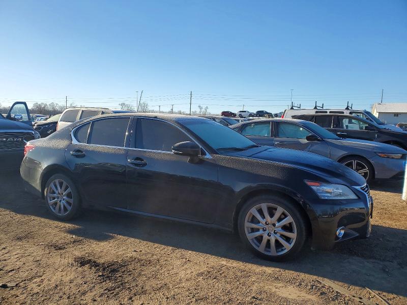 Photo 4 from auction – 2013 LEXUS GS 350 with VIN JTHCE1BL3D5004935