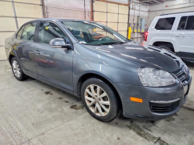 Photo 4 from auction – 2010 VOLKSWAGEN JETTA LIMI with VIN 3VWAX7AJ7AM145886