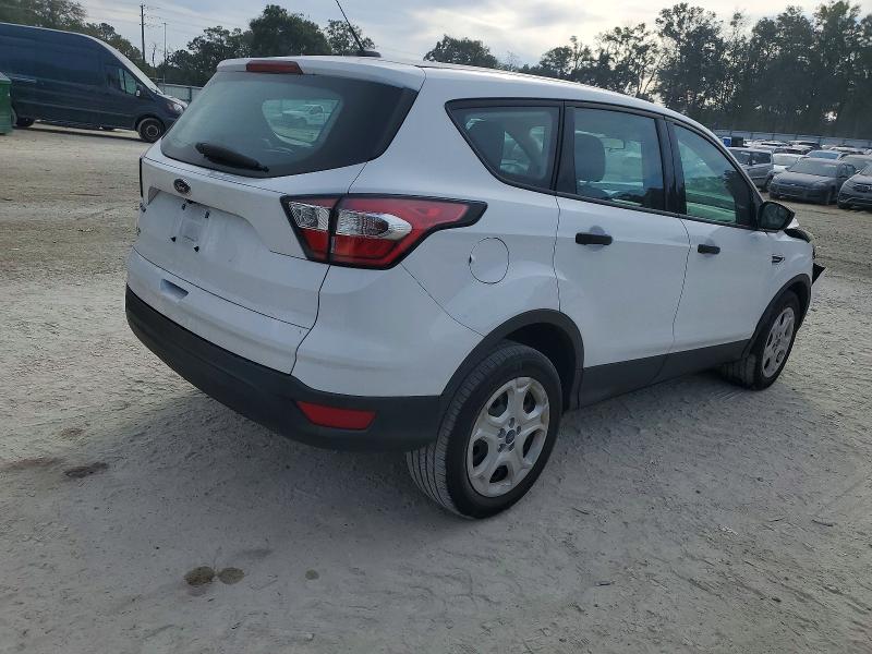 Photo 3 from auction – 2017 FORD ESCAPE with VIN 1FMCU0F78HUE12933
