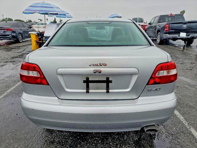 Photo 6 from auction – 2004 VOLVO S40 1.9T with VIN YV1VS27514F052389