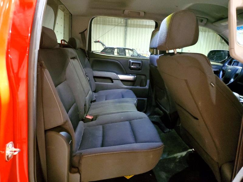 Photo 10 from auction – 2018 CHEVROLET SILVERADO with VIN 1GCUKREC2JF151200