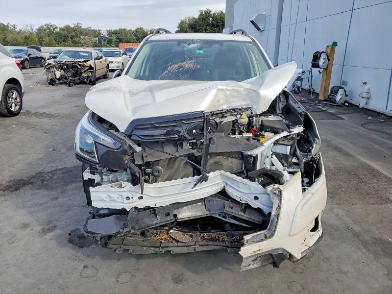 Photo 5 from auction – 2024 SUBARU FORESTER L with VIN JF2SKALC8RH437565