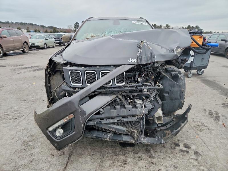 Photo 5 from auction – 2018 JEEP COMPASS LA with VIN 3C4NJDBBXJT321198