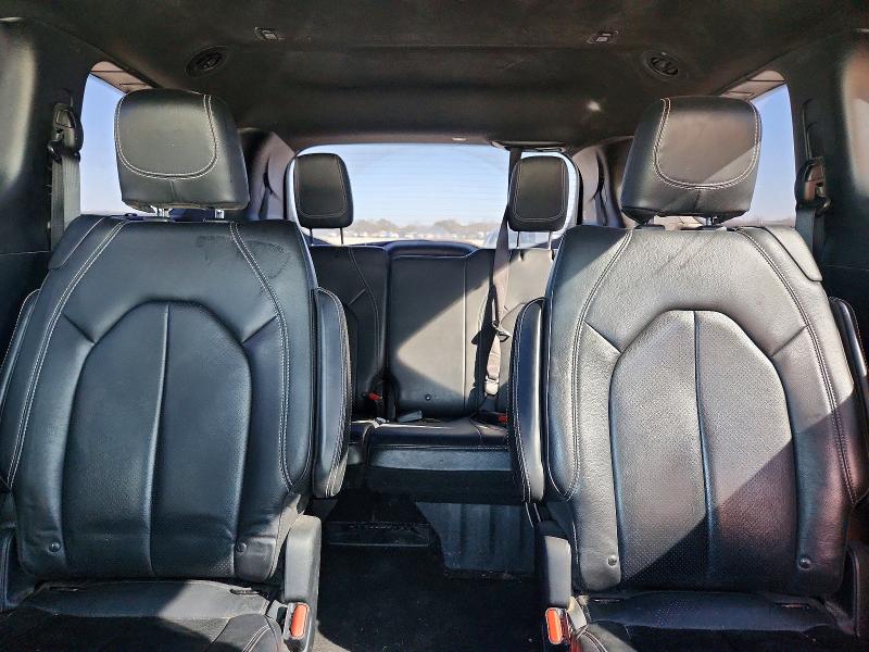Photo 10 from auction – 2018 CHRYSLER PACIFICA with VIN 2C4RC1BGXJR350791