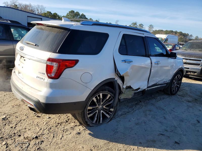 Photo 3 from auction – 2016 FORD EXPLORER with VIN 1FM5K8HT8GGC55330