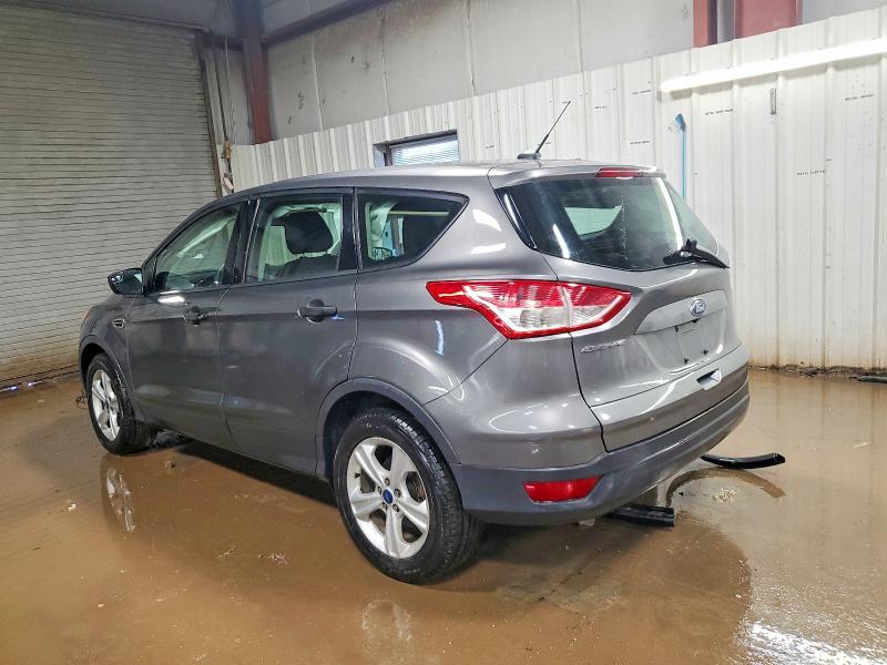Photo 2 from auction – 2014 FORD ESCAPE S with VIN 1FMCU0F75EUE35422