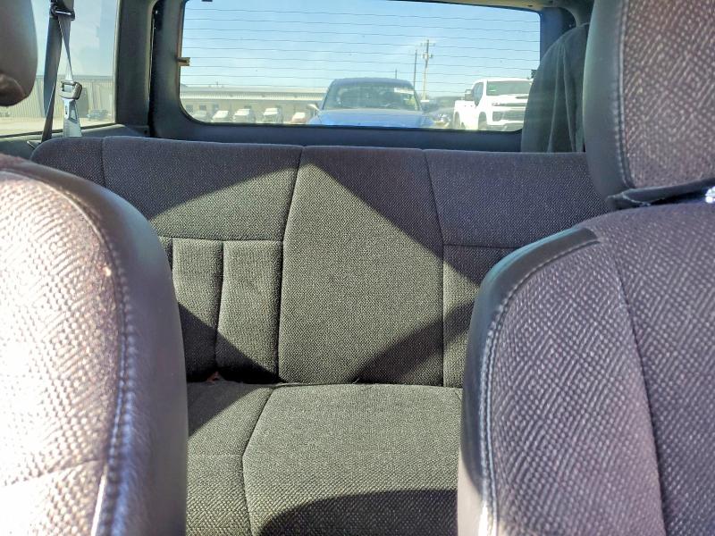 Photo 10 from auction – 2000 JEEP CHEROKEE C with VIN 1J4FT58S8YL270750