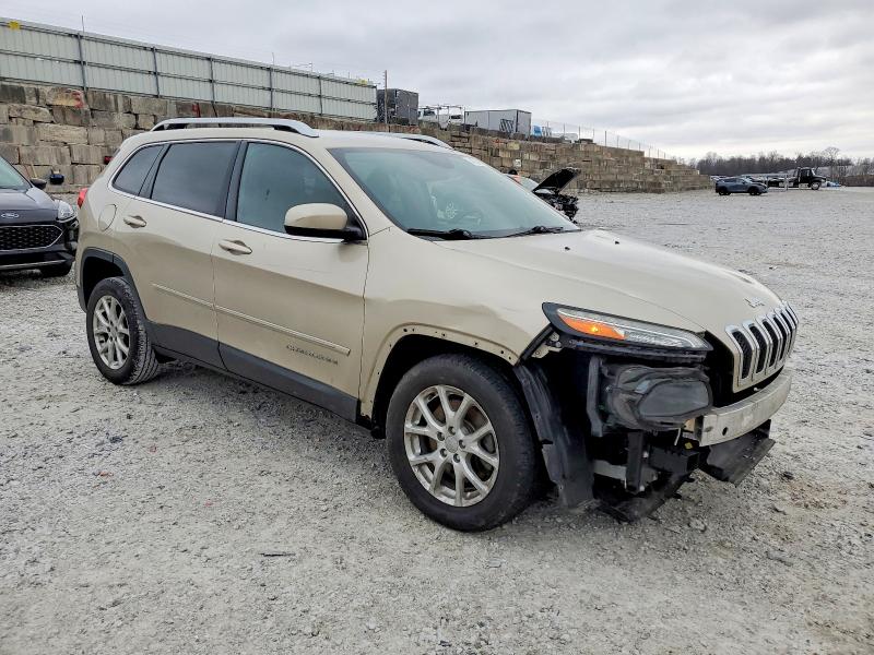 Photo 4 from auction – 2015 JEEP CHEROKEE with VIN 1C4PJLCB1FW721606