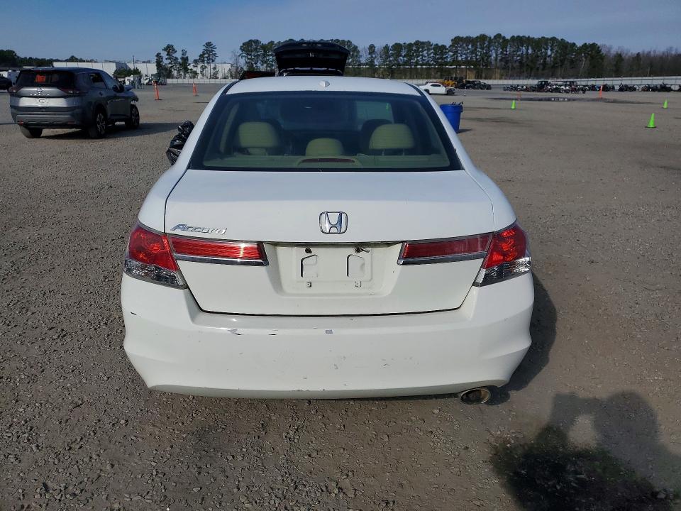 Photo 6 from auction – 2012 HONDA ACCORD EXL with VIN 1HGCP2F80CA215816