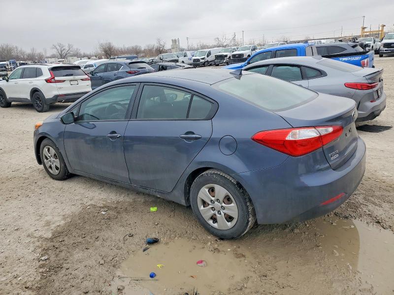 Photo 2 from auction – 2015 KIA FORTE LX with VIN KNAFX4A68F5367687
