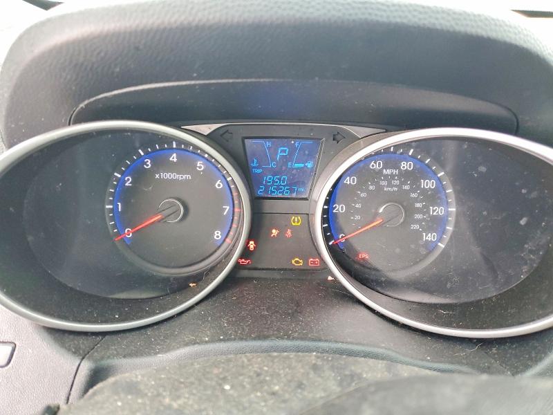 Photo 9 from auction – 2012 HYUNDAI TUCSON GLS with VIN KM8JUCAC3CU395576