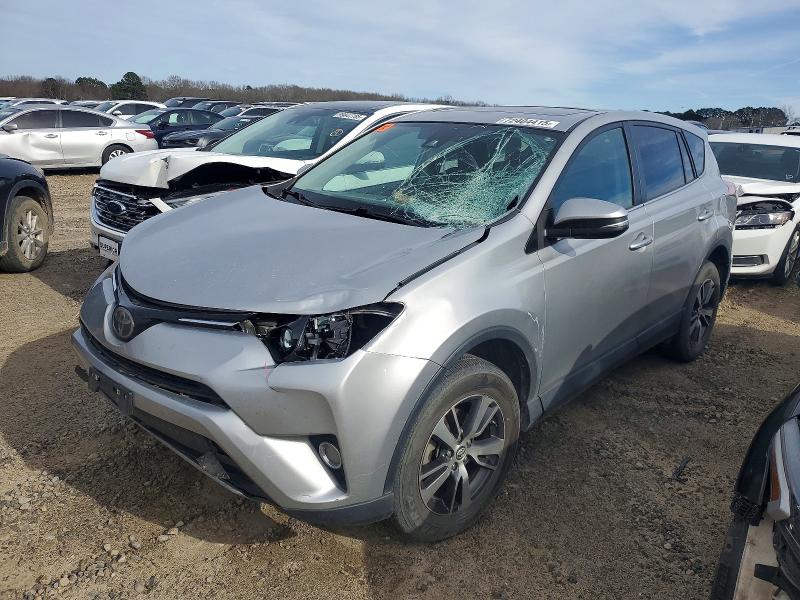 Photo 1 from auction – 2018 TOYOTA RAV4 with VIN 2T3WFREV3JW483241