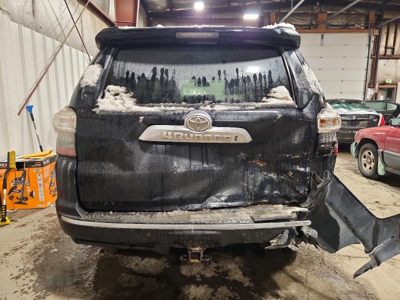Photo 6 from auction – 2018 TOYOTA 4RUNNER SR with VIN JTEBU5JRXJ5507897