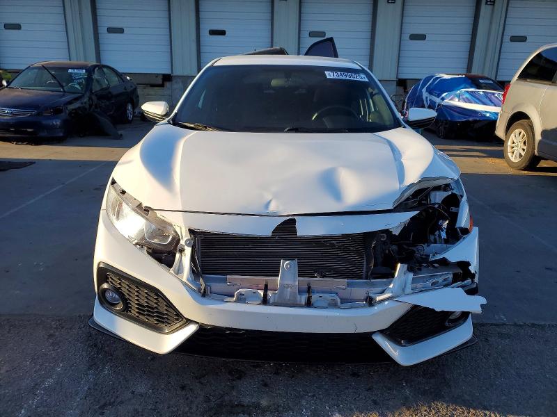 Photo 5 from auction – 2017 HONDA CIVIC with VIN SHHFK7H44HU219706