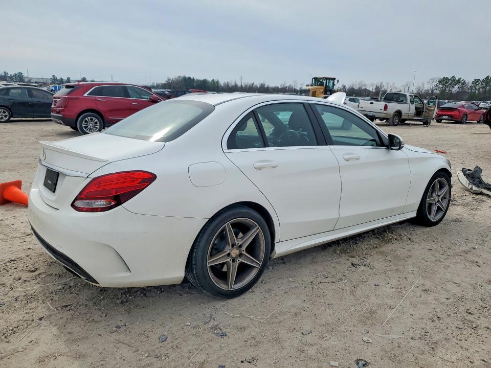 Photo 3 from auction – 2016 MERCEDES-BENZ C with VIN 55SWF4JB0GU145873