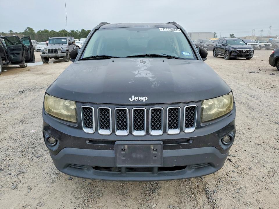 Photo 5 from auction – 2012 JEEP COMPASS with VIN 1C4NJCBA9CD634138