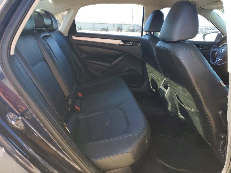 Photo 10 from auction – 2012 VOLKSWAGEN PASSAT with VIN 1VWBP7A35CC098612