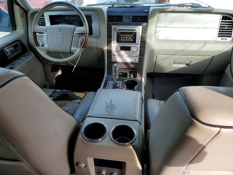 Photo 8 from auction – 2007 LINCOLN NAVIGATOR with VIN 5LMFL27577LJ09734