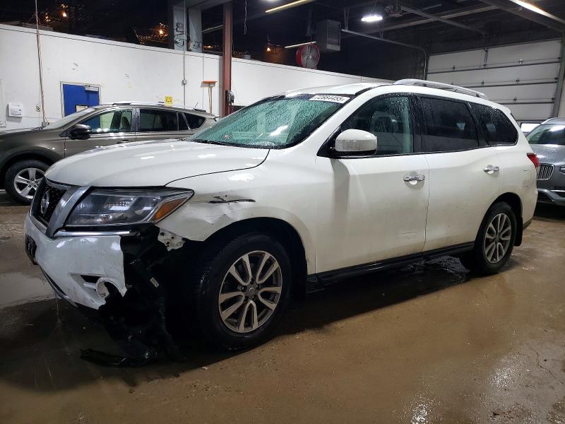NISSAN PATHFINDER 2015 مع رقم تعريف المركبة 5N1AR2MM6FC720294 - صورة من المزاد