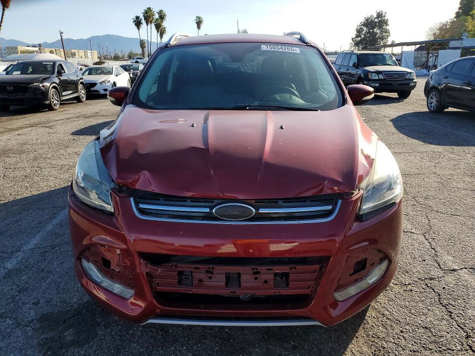 Photo 5 from auction – 2015 FORD ESCAPE with VIN 1FMCU0J93FUA52654