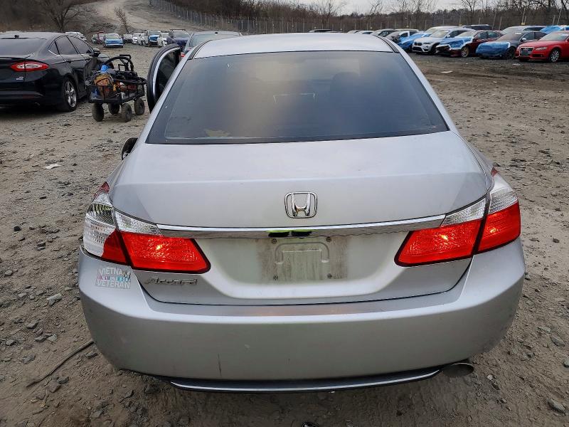 Photo 6 from auction – 2013 HONDA ACCORD with VIN 1HGCR2F78DA102330