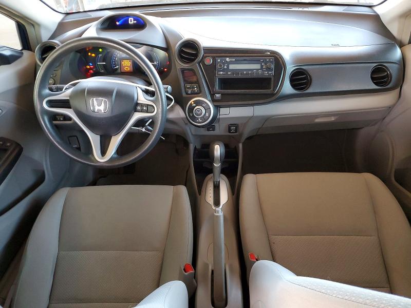 Photo 8 from auction – 2013 HONDA INSIGHT with VIN JHMZE2H33DS005513