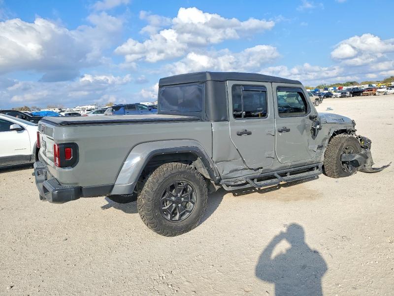 Photo 3 from auction – 2023 JEEP GLADIATOR with VIN 1C6HJTAGXPL516184