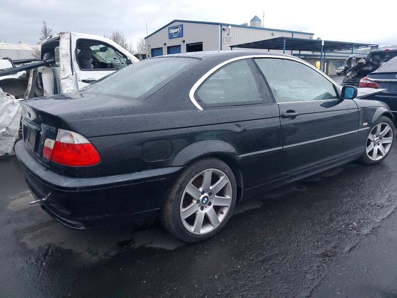 Photo 3 from auction – 2002 BMW 325 CI with VIN WBABN334X2PG56937