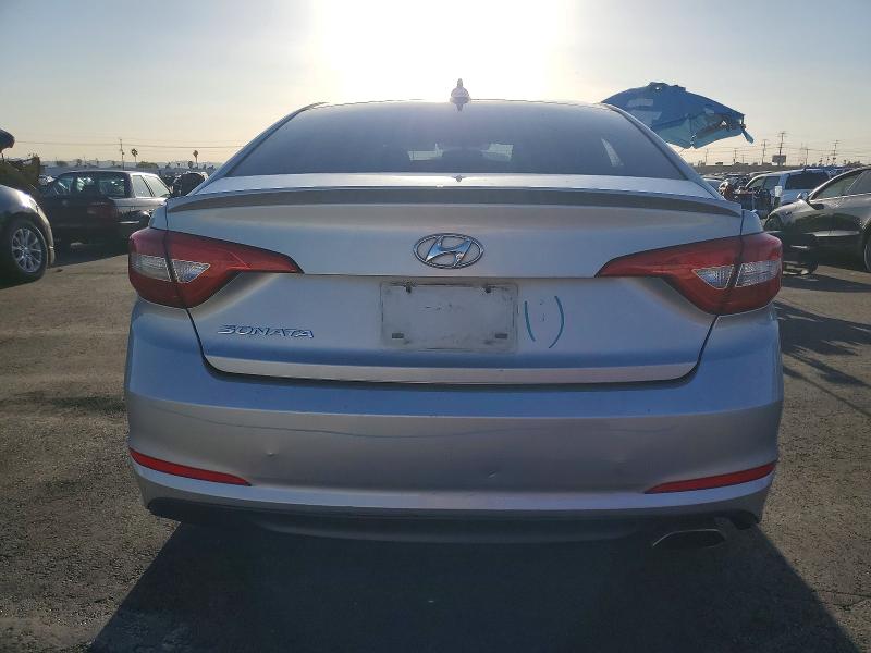 Photo 6 from auction – 2015 HYUNDAI SONATA SE with VIN 5NPE24AF3FH016702