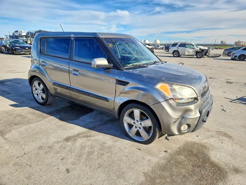 Photo 4 from auction – 2010 KIA SOUL + with VIN KNDJT2A28A7034980